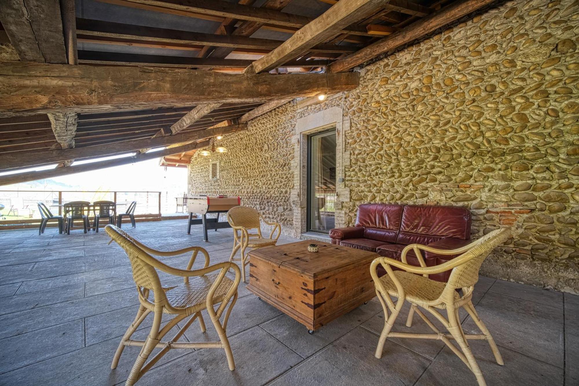 Maison Michonieres - Gite 3 Etoiles - 8 Personnes Miribel  Екстериор снимка
