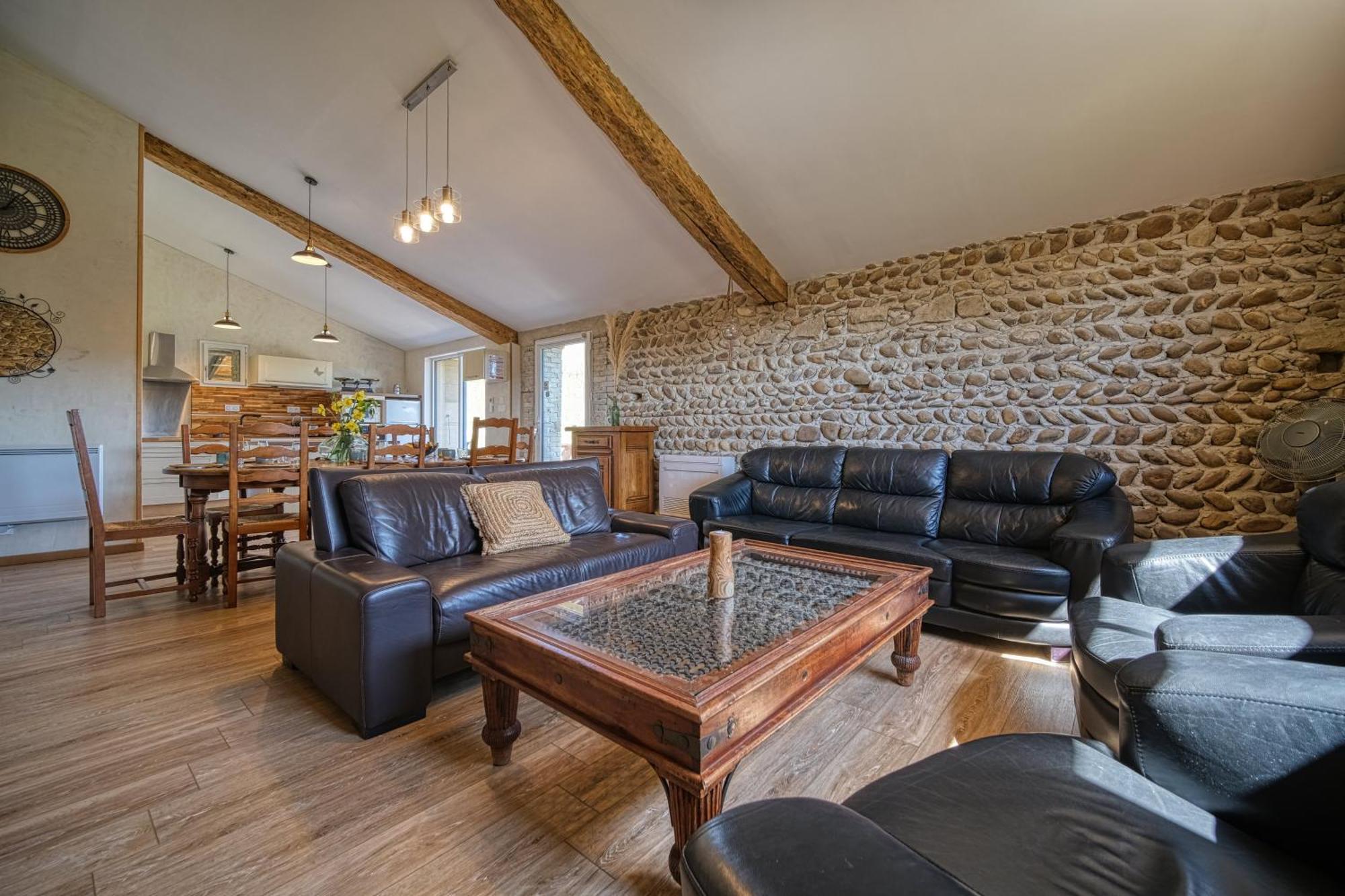 Maison Michonieres - Gite 3 Etoiles - 8 Personnes Miribel  Екстериор снимка