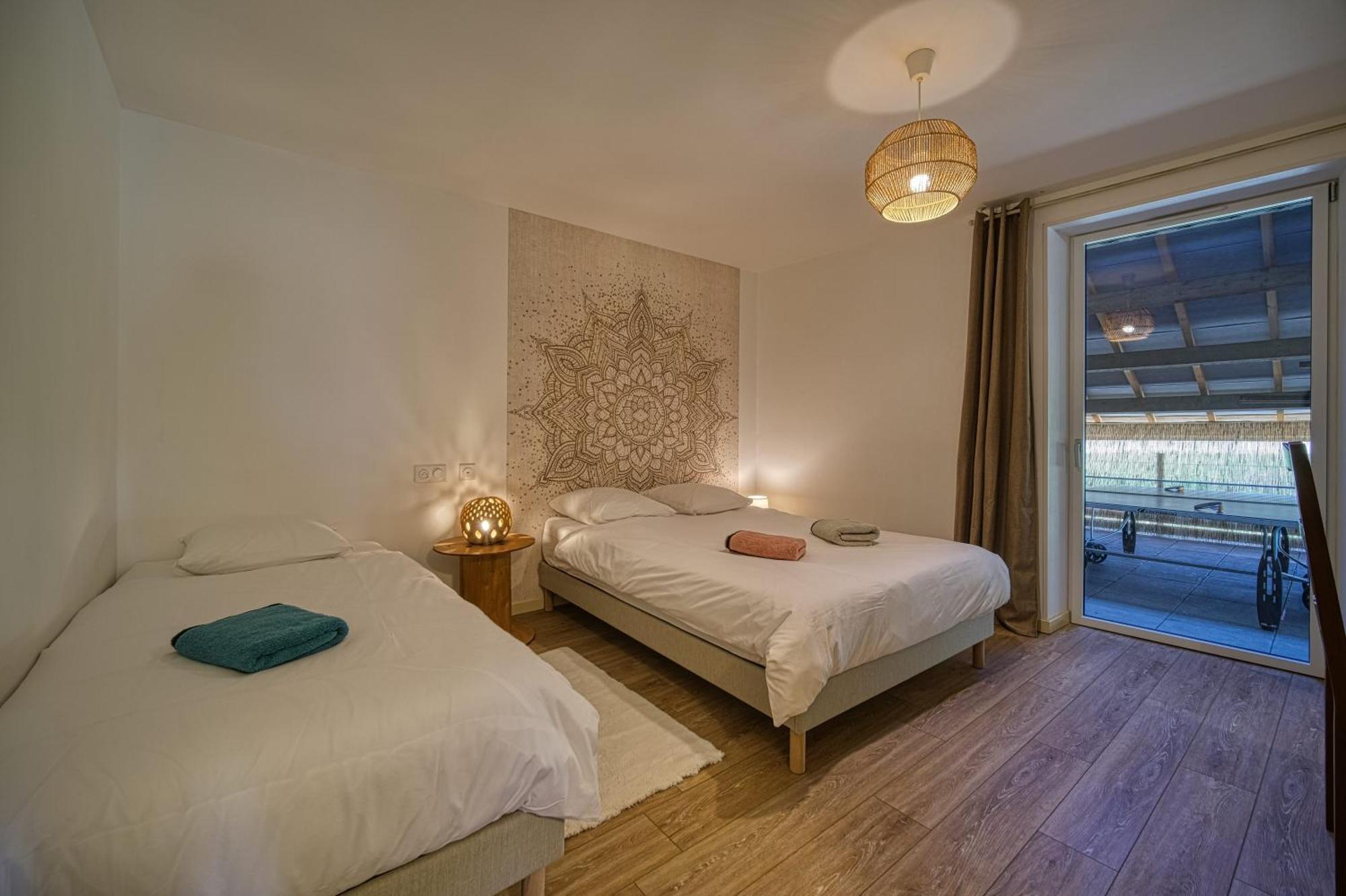 Maison Michonieres - Gite 3 Etoiles - 8 Personnes Miribel  Екстериор снимка