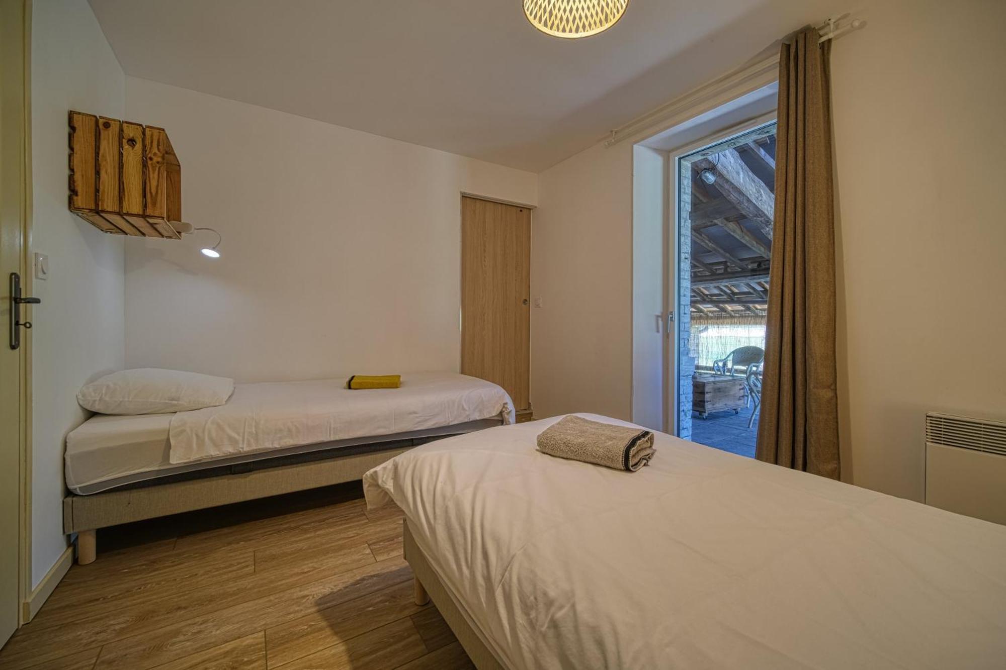 Maison Michonieres - Gite 3 Etoiles - 8 Personnes Miribel  Екстериор снимка